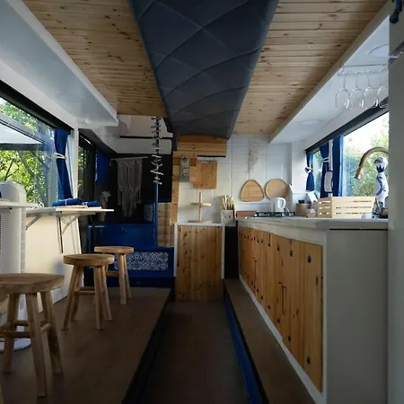 Luxury tent Vamosbus *